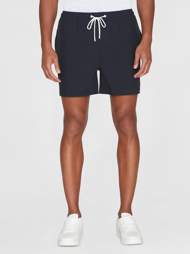 KnowledgeCotton Apparel - MEN BAY stretch swimshorts Swimshorts 1300 Black Jet