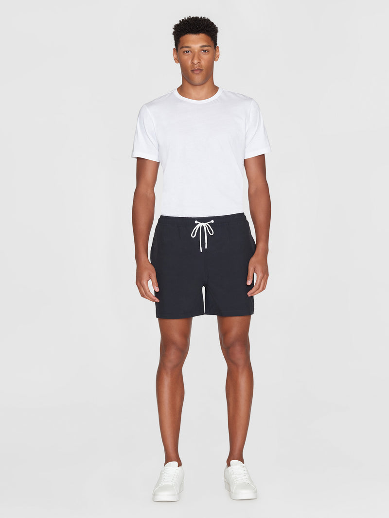 KnowledgeCotton Apparel - MEN BAY stretch swimshorts Swimshorts 1300 Black Jet