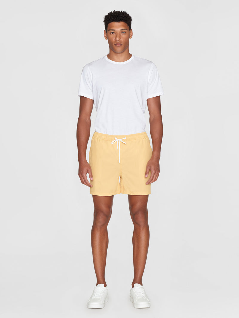 KnowledgeCotton Apparel - MEN BAY stretch swimshorts Swimshorts 1429 Misted Yellow