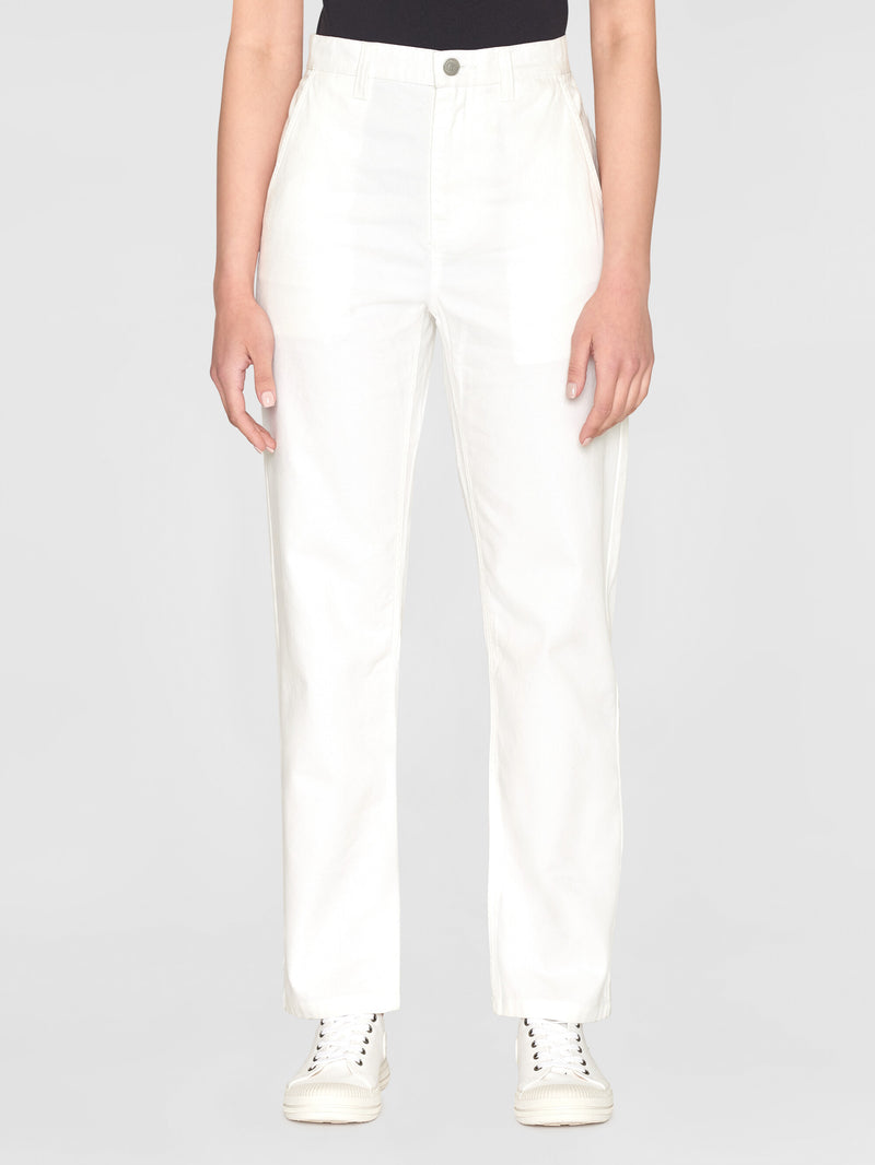 KnowledgeCotton Apparel - WMN CALLA tapered canvas pant Pants 1007 Star White