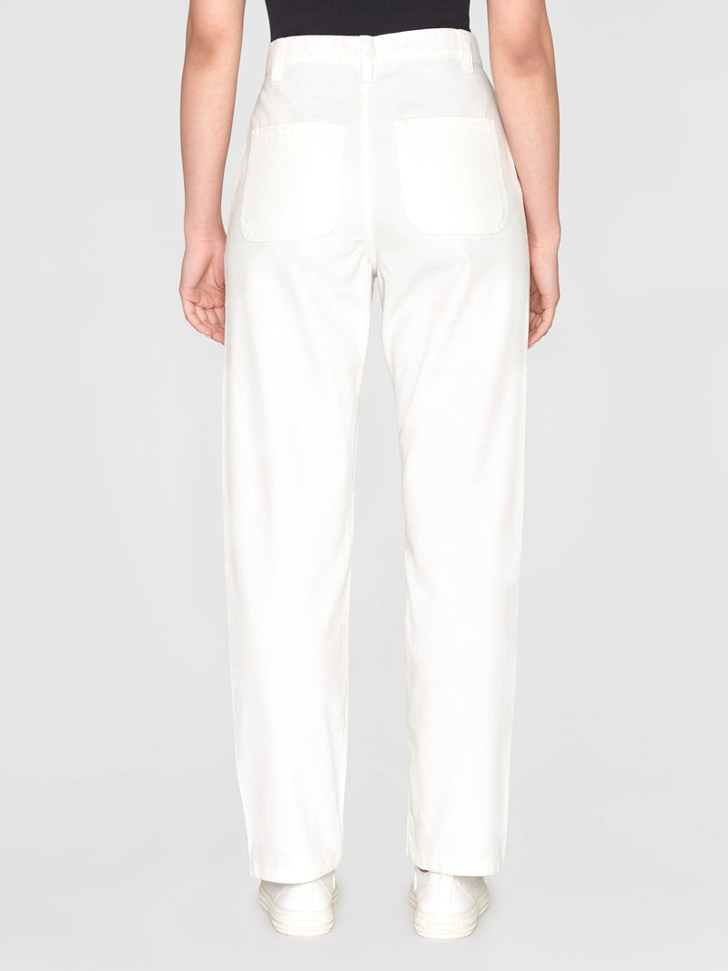 KnowledgeCotton Apparel - WMN CALLA tapered canvas pant Pants 1007 Star White