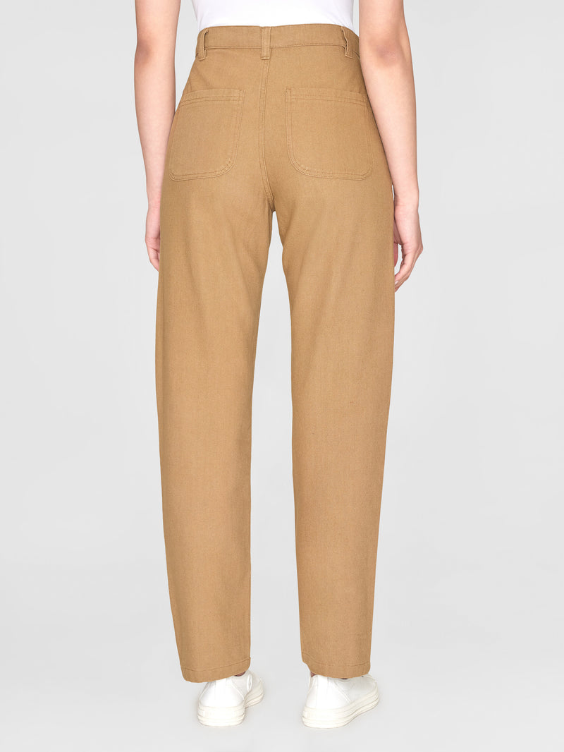 KnowledgeCotton Apparel - WMN CALLA tapered canvas pant Pants 1336 Kelp melange