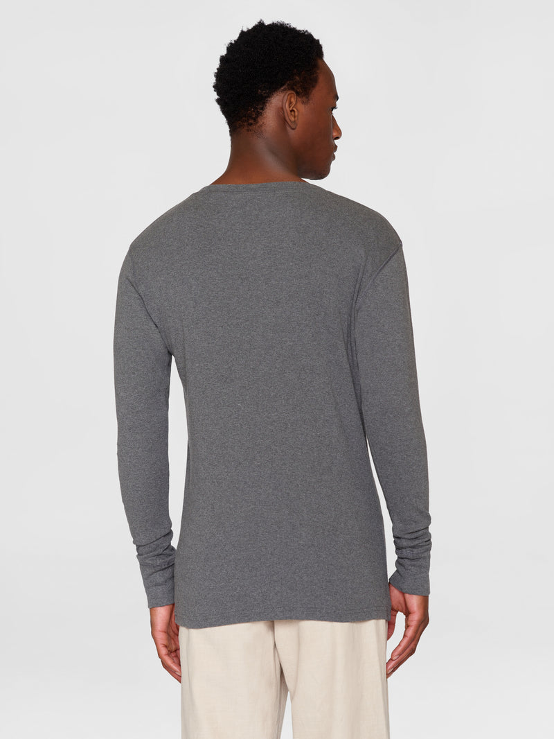 KnowledgeCotton Apparel - MEN CEDAR LS Henley Long Sleeves 1073 Dark Grey Melange