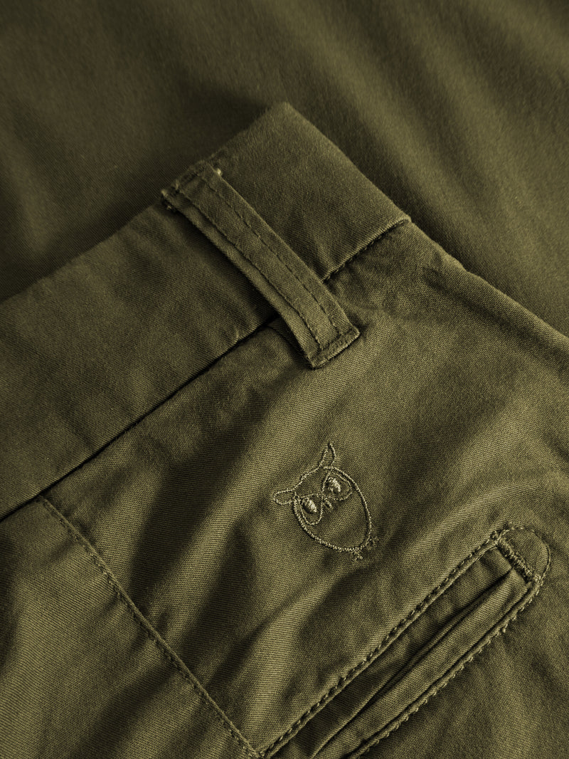 KnowledgeCotton Apparel - MEN CHUCK regular chino poplin pant Pants 1068 Burned Olive