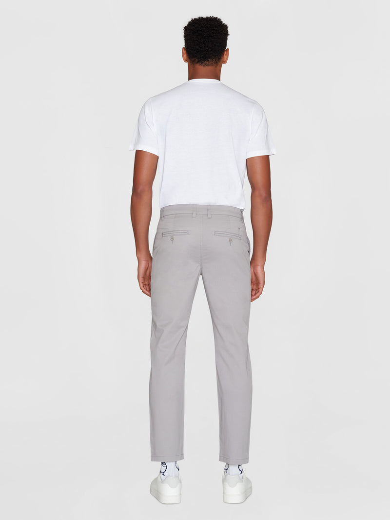 KnowledgeCotton Apparel - MEN CHUCK regular chino poplin pant Pants 1227 Alloy