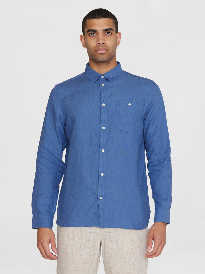 KnowledgeCotton Apparel - MEN Custom fit linen shirt Shirts 1432 Moonlight Blue