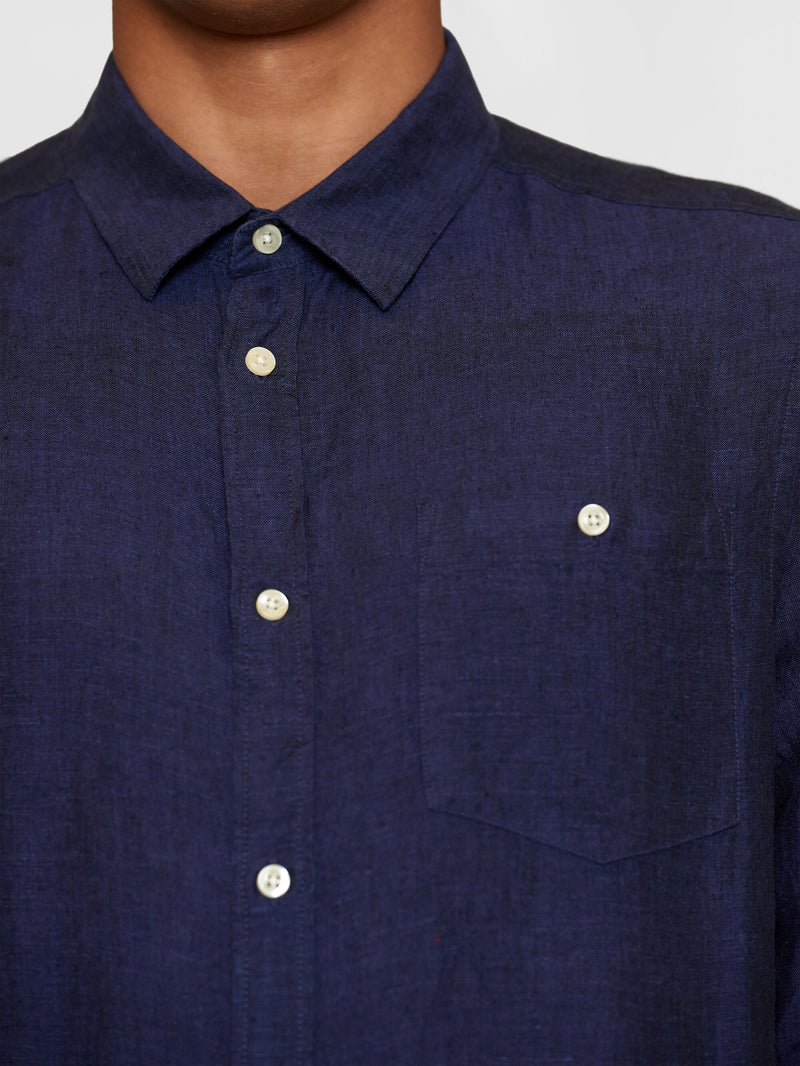 KnowledgeCotton Apparel - MEN Custom fit linen shirt Shirts 1450 Yarndyed - Total Eclipse