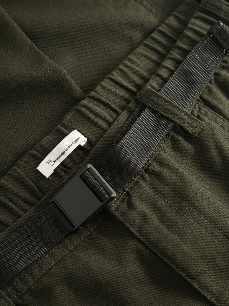 KnowledgeCotton Apparel - MEN ELM carrot canvas belt pants Pants 1090 Forrest Night