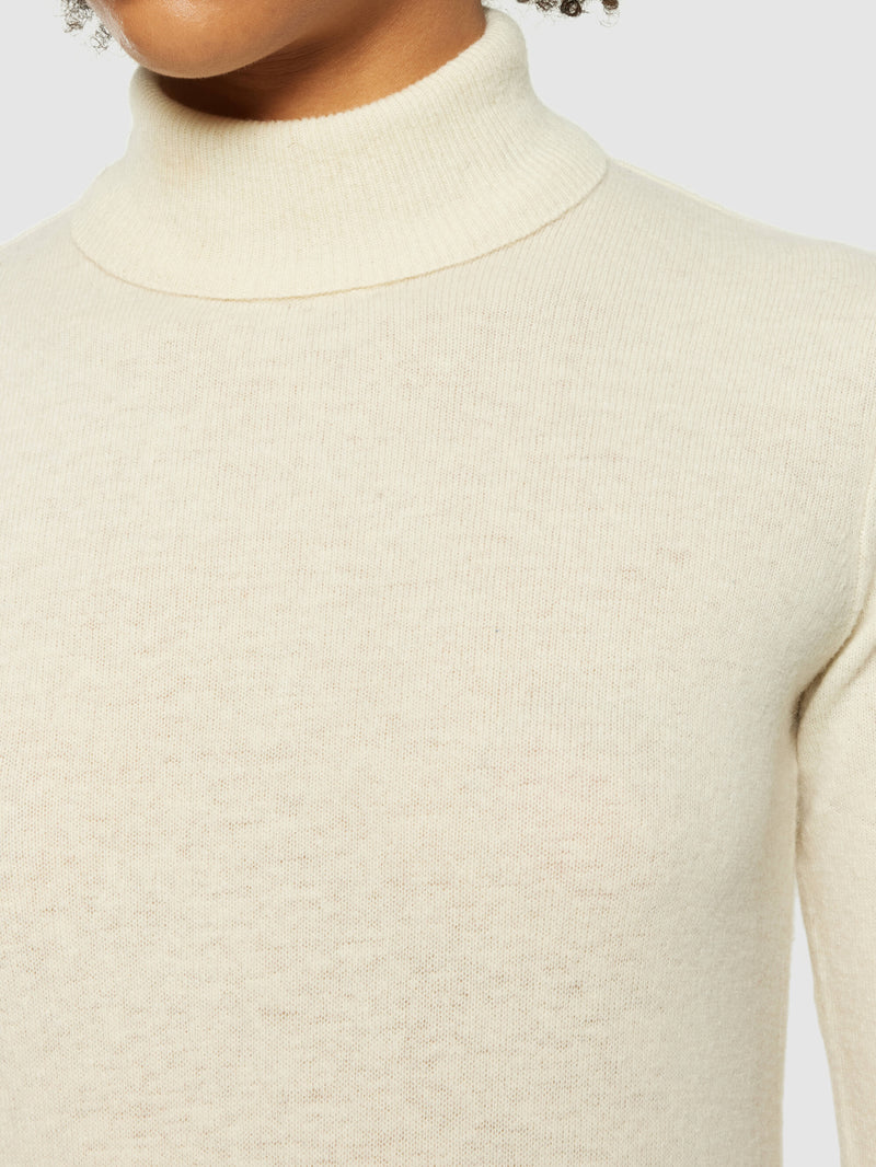 KnowledgeCotton Apparel - WMN Lambswool roll neck Knits 1348 Buttercream