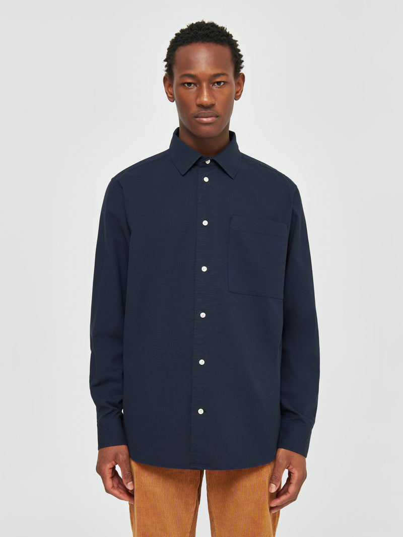 KnowledgeCotton Apparel - MEN Loose fit oxford shirt Shirts 1001 Total Eclipse