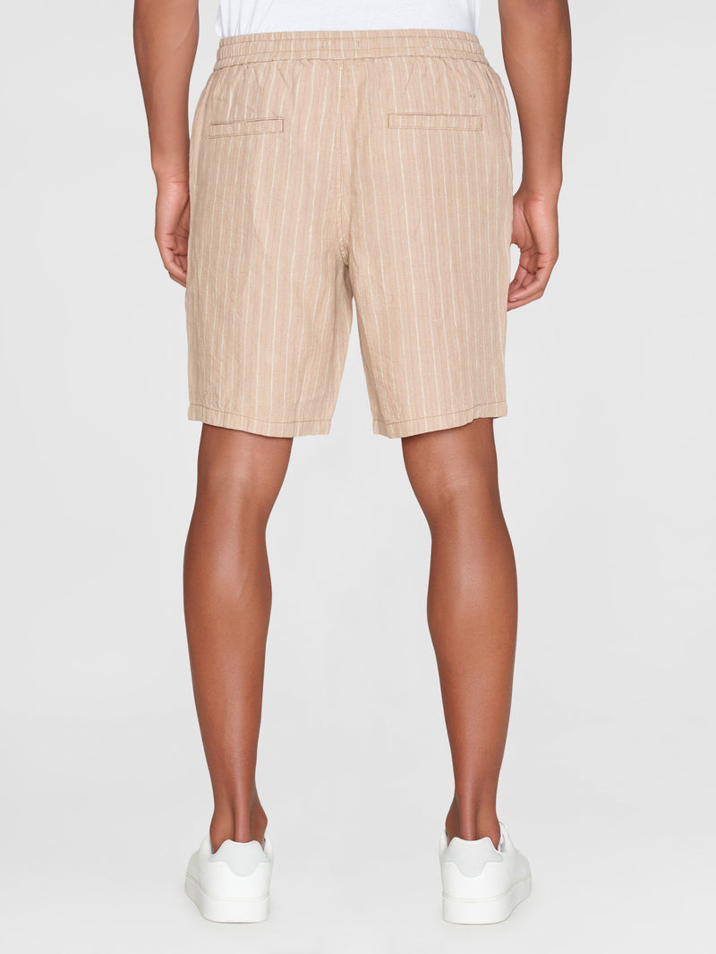 KnowledgeCotton Apparel - MEN Loose striped shorts Shorts 8030 Beige stripe