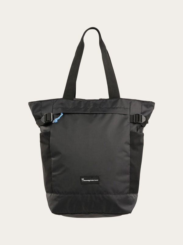 KnowledgeCotton Apparel - UNI Packbar Tote-ryggsäck 25L Bags 1300 Black Jet