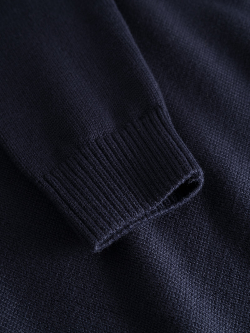 KnowledgeCotton Apparel - MEN Plain knitted crew neck Knits 1412 Night Sky