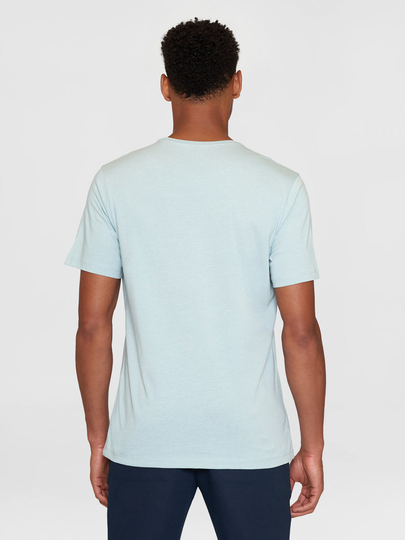 KnowledgeCotton Apparel - MEN Regular fit Basic tee T-shirts 1436 Gray Mist