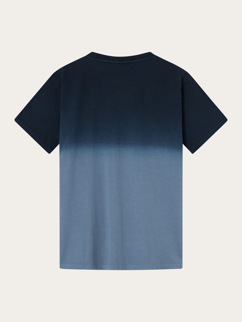 KnowledgeCotton Apparel - MEN Regular fit Dip dyed t-shirt T-shirts 9921 Blue AOP