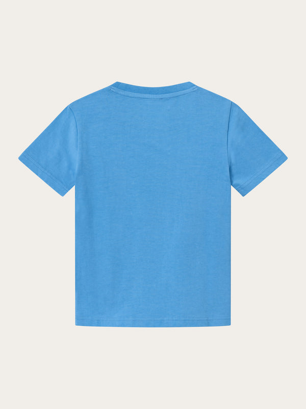 KnowledgeCotton Apparel - YOUNG Regular fit badge t-shirt T-shirts 1393 Azure Blue