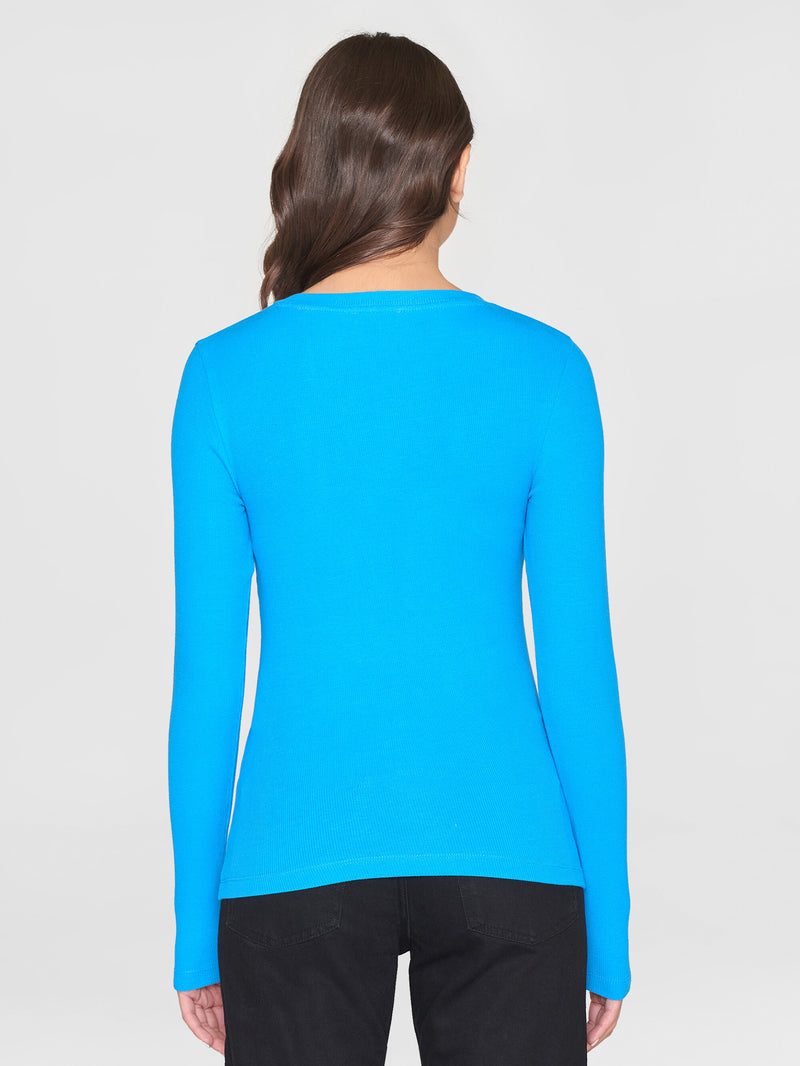 KnowledgeCotton Apparel - WMN Rib Scoop neck long sleeved T-shirts 1445 Malibu Blue