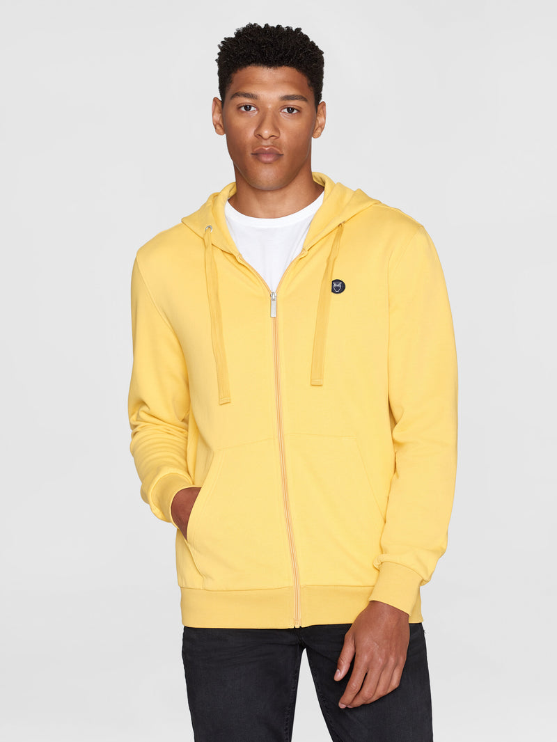 KnowledgeCotton Apparel - MEN Zip hood kangaroo badge sweat Sweats 1429 Misted Yellow